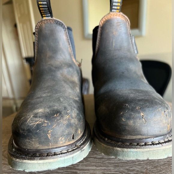 Ariat Other - Ariat Work Composite Toe Chelsea Boots Oil Resistant Size 6.5